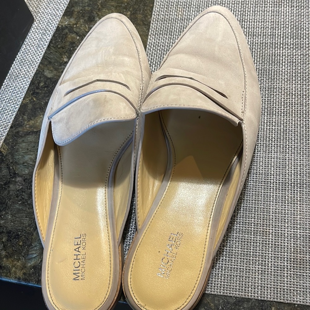 women sandals